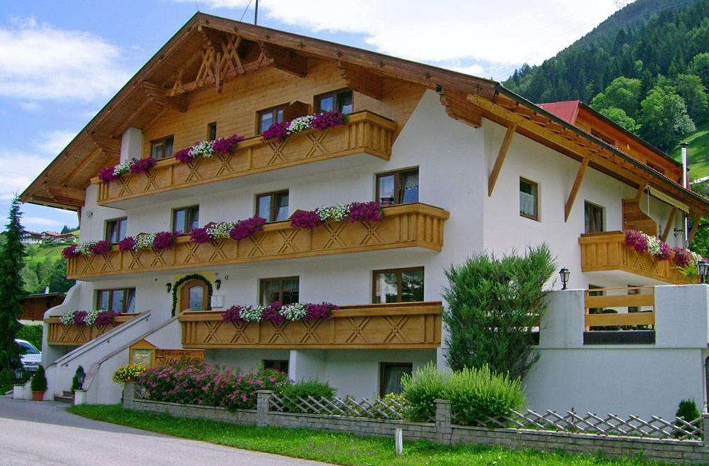 Apartments Pitztaler Nachtigall Арцль  Экстерьер фото